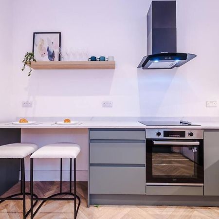 5 Bed Salford Sanctuary Retreat Villa Manchester Luaran gambar