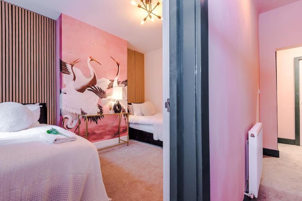 5 Bed Salford Sanctuary Retreat Villa Manchester Luaran gambar