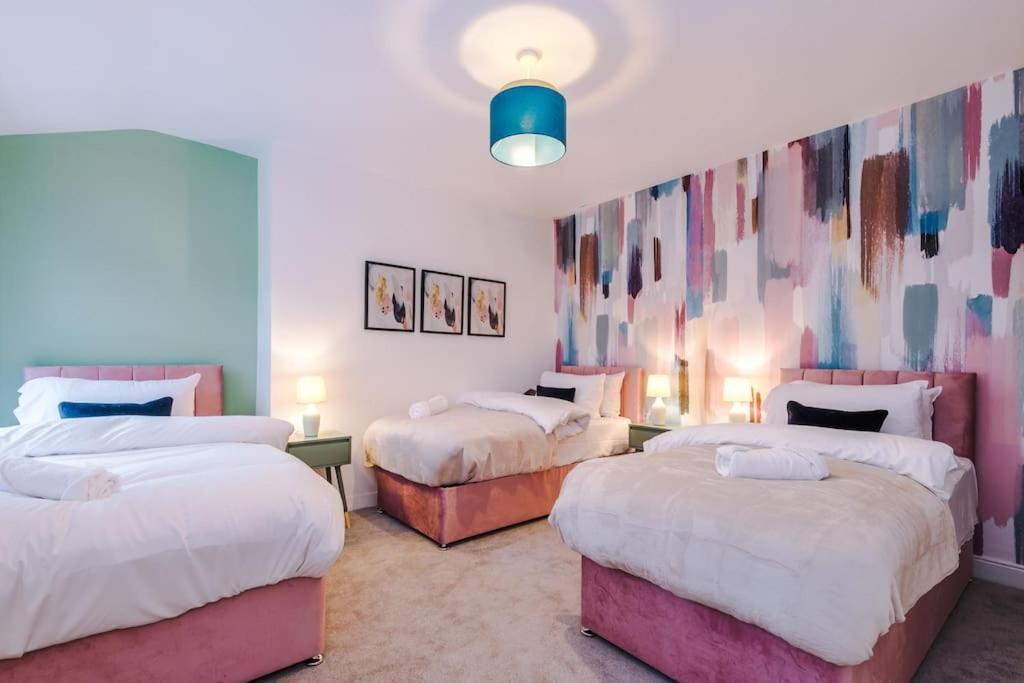 5 Bed Salford Sanctuary Retreat Villa Manchester Luaran gambar