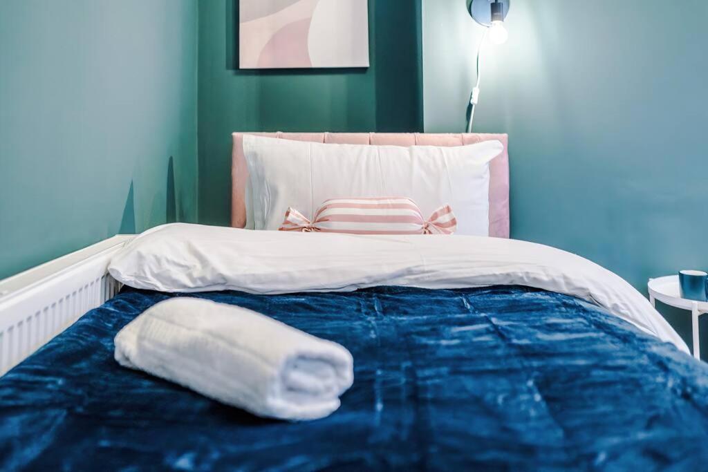 5 Bed Salford Sanctuary Retreat Villa Manchester Luaran gambar